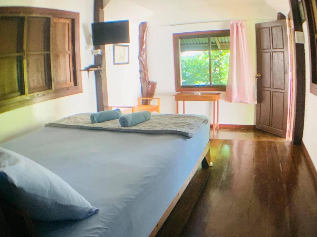 Moon River Resort Phimai Bagian luar foto