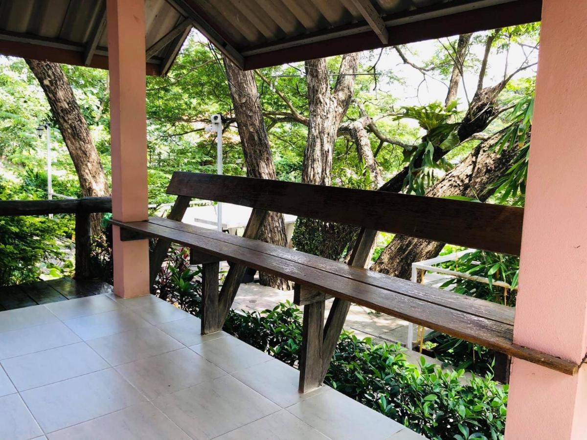 Moon River Resort Phimai Bagian luar foto