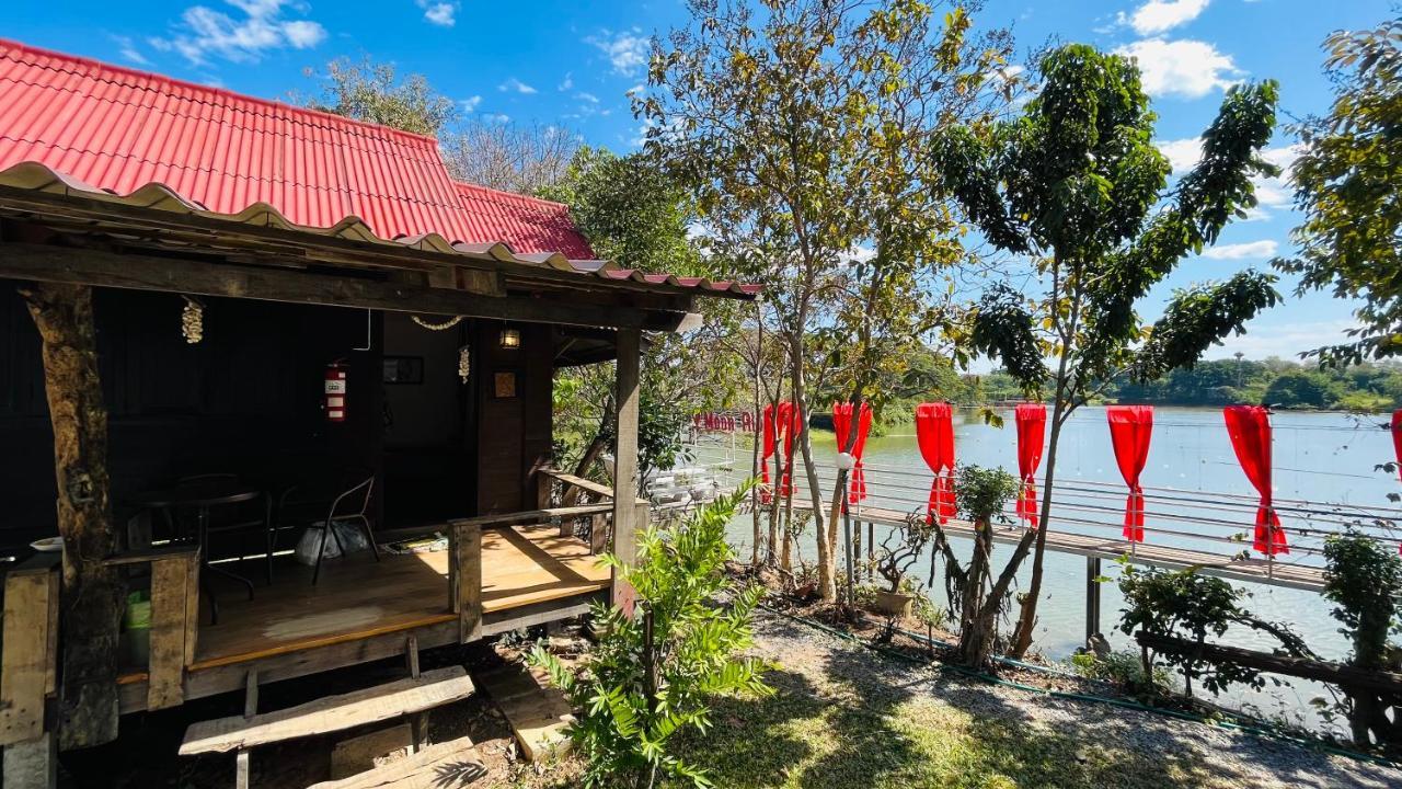 Moon River Resort Phimai Bagian luar foto