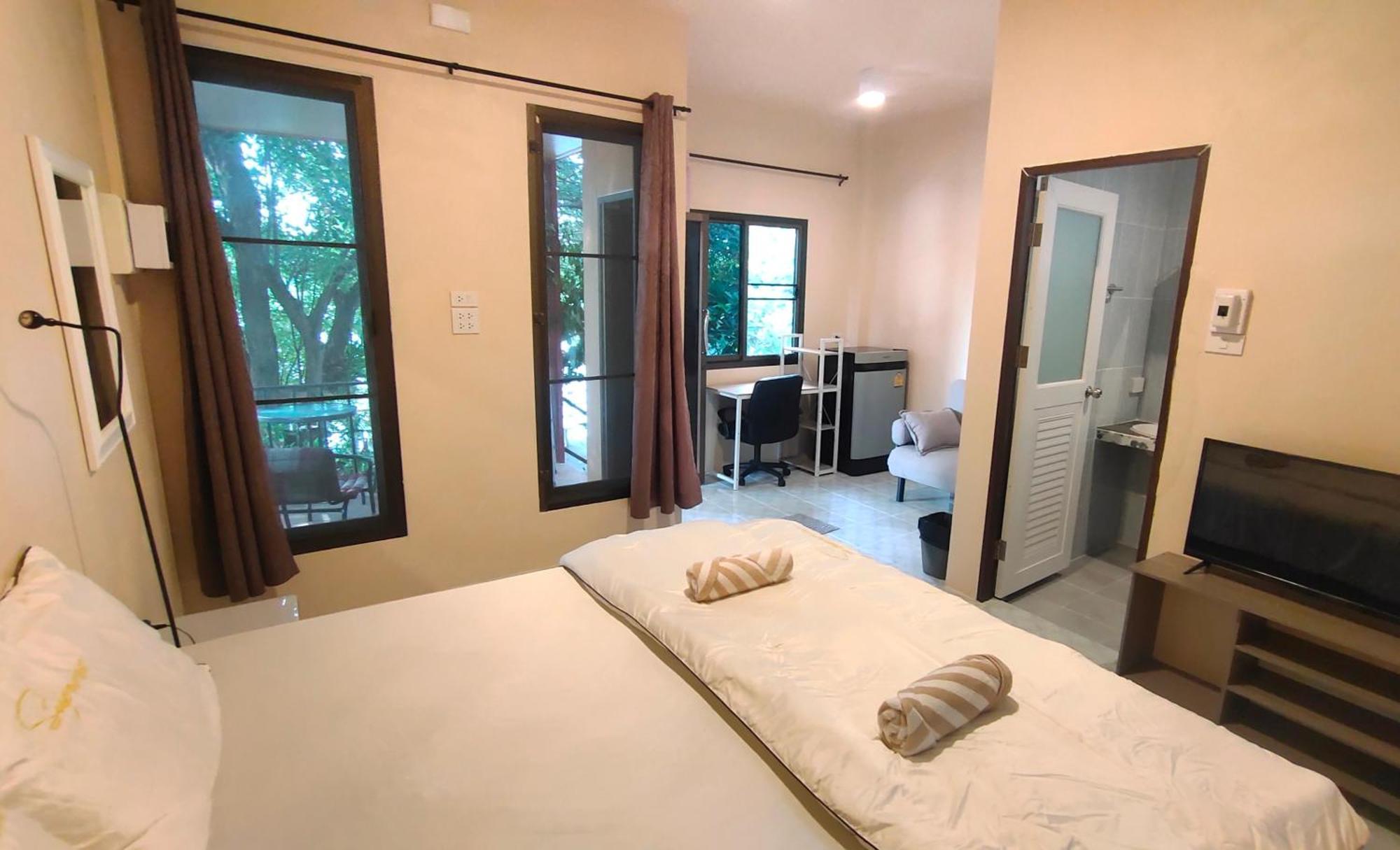 Moon River Resort Phimai Bagian luar foto